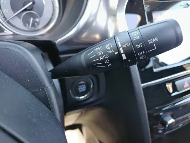 Suzuki Vitara 1.0 boosterjet — photo 22