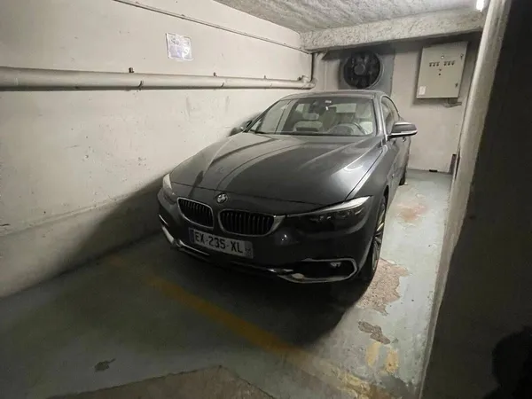Parking 10 m²