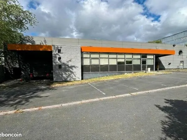 LOCAL D'ACTIVITE 2000 m² BONDUES