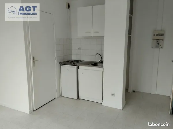 Studio 1 pièce 18 m²