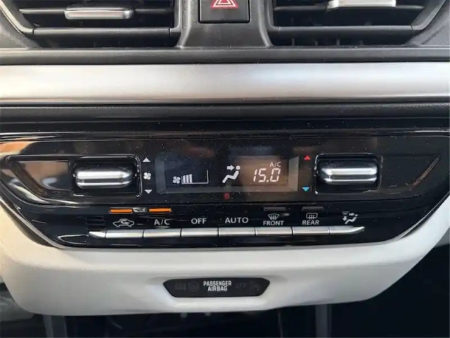 Suzuki Swift 1.2 dualjet hybrid auto — photo 21