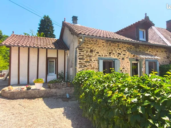 MAISON D'ARTISTE SUR 2300M² avec puits