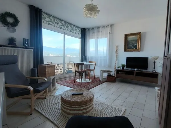Appartement 2PIECES+CUISINE
