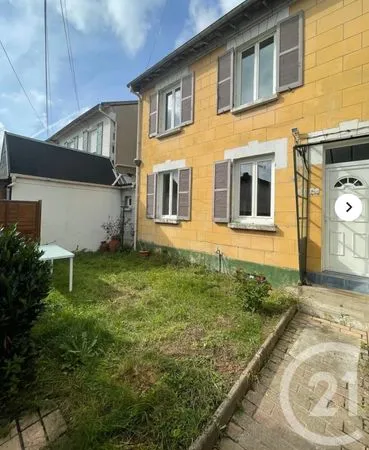 Petite maison centre ville