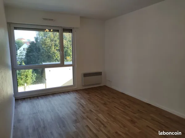 Loue appartement 2 pièces