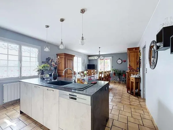 Maison 8 pièces 162 m²