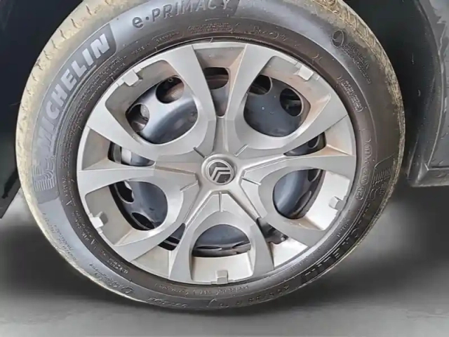 Citroën C3 1.2 turbo 100ch max — photo 10