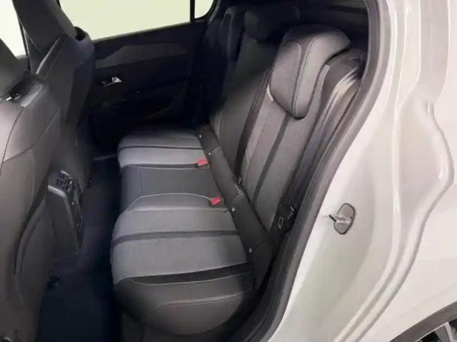 Peugeot 308 1.5 bluehdi 130ch s&amp;s allure eat8 — photo 10