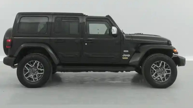 Jeep Wrangler 2.0 t 380ch 4xe overland — photo 6