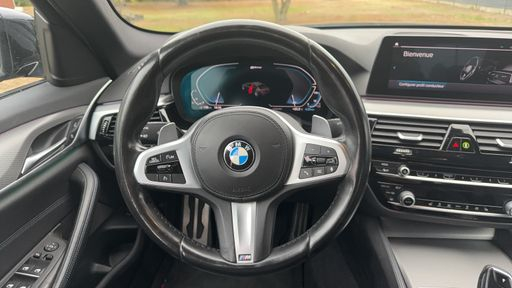 BMW Serie 5 530e iPerformance 252 Plug in Hybrid Steptronic8 - M Sport – 2020 – 115044 km – Hybride rechargeable – Boîte Automatique — photo 56