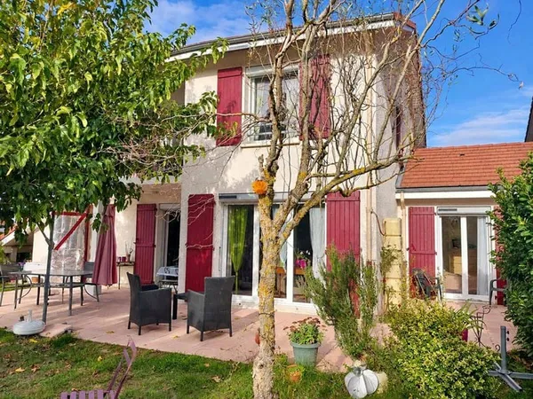 Maison 5 pièces 100 m²