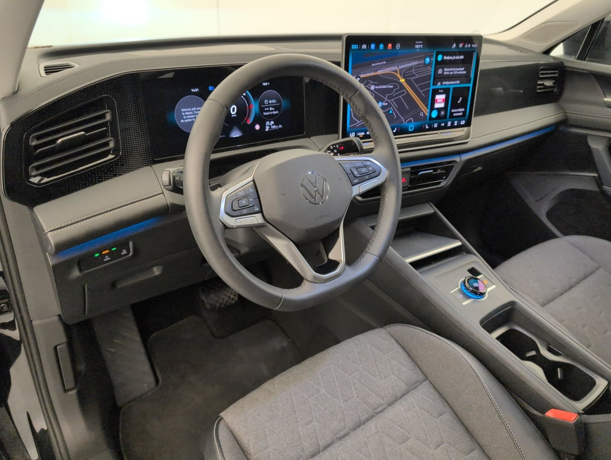 Volkswagen Tiguan — photo 15