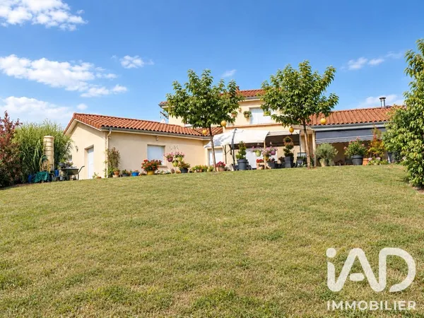 Maison 7 pièces 193 m²