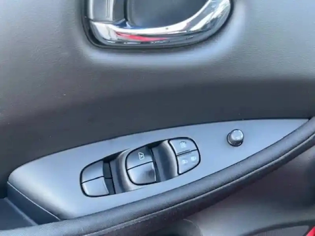 Nissan Leaf electrique 40kwh — photo 16