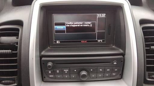 Renault Trafic Passenger L2 H1 2.0 dCI 115 - Expression – 2013 – 102821 km – Diesel – Boîte Manuelle — photo 24