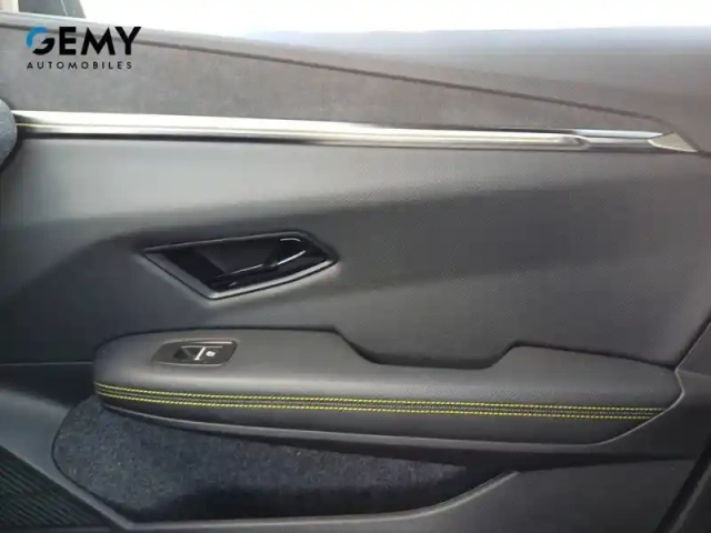 Renault Megane e-tech 220 ch autonomie confort ac22 — photo 58