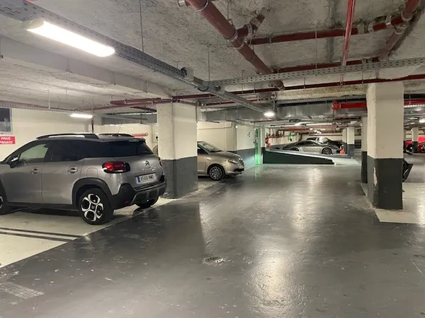 Loue parking