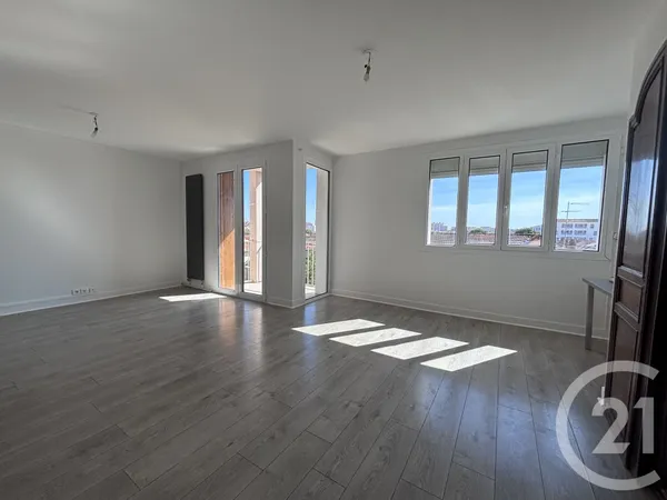 Appartement 5 pièces 97 m²