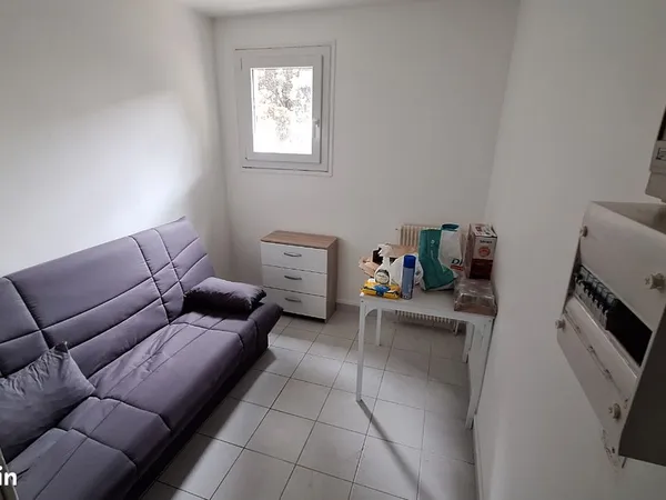 Location d un studio au rdc ideal etudiant(e)