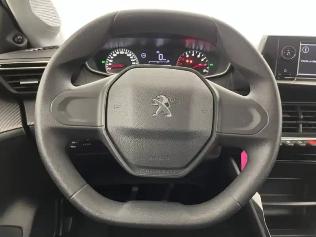 Peugeot 208 puretech 75 s&amp;s bvm5 — photo 83