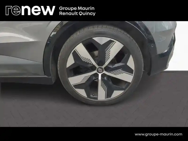 Renault Megane e-tech electric ev60 220ch techno optimum charge — photo 10