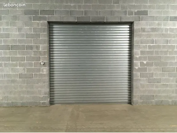 Local de stockage sécurisé 86 m² - Accès 7j/7 - Roubaix