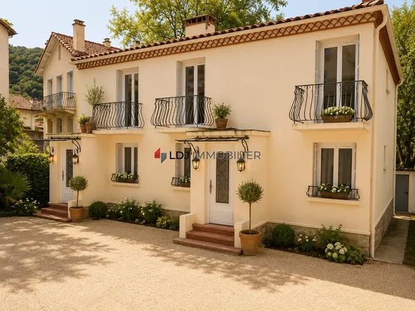 Immeuble en pleine propriété 16 Appartements