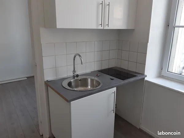 Appartement Location Reims 2p 30m² 430€