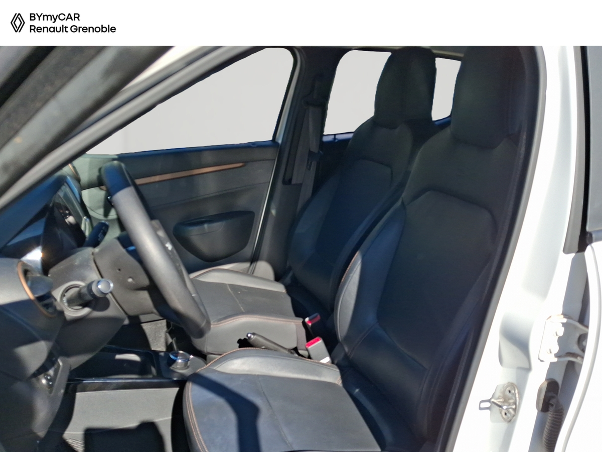 Dacia Spring — photo 11