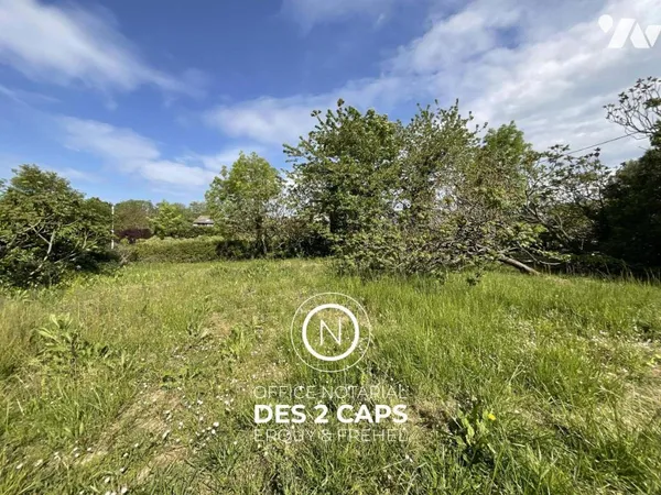 Terrain 680 m²