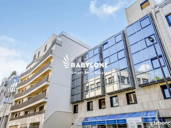Bureaux 296 m²