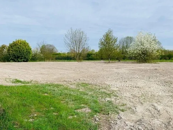 Terrain constructible 2507 m²