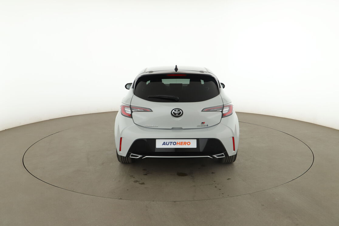Toyota Corolla 1.8 Hybride GR Sport — photo 4
