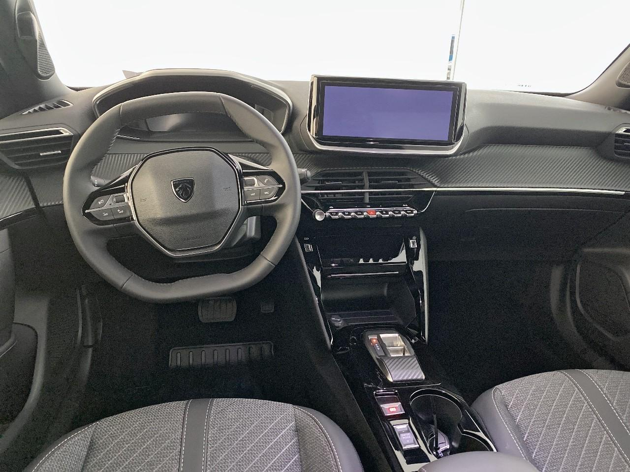 Peugeot 2008 hybrid 145 ch e-dcs6 allure — photo 8