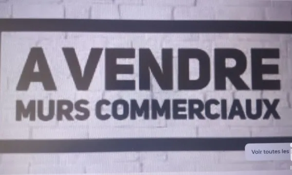 Local commercial 900 m²