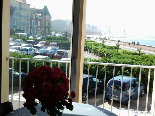 LOCATION APPARTEMENT Face MER les Sables d Olonne
