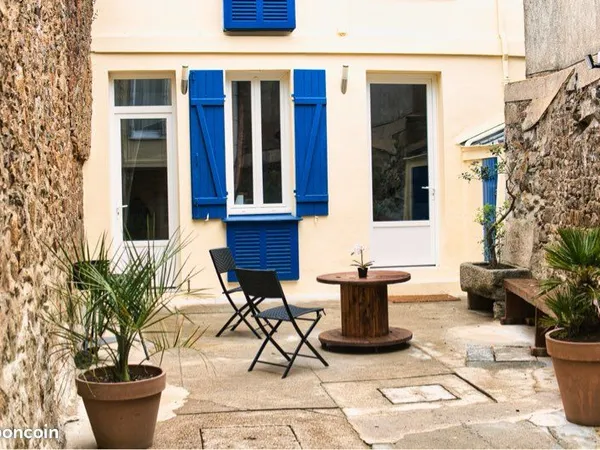 Studio meublé avec extérieur - Saint-Brieuc Centre