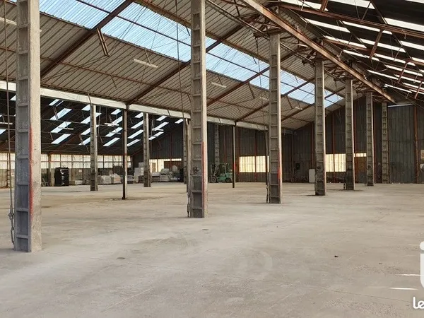 Immeuble 1760 m²