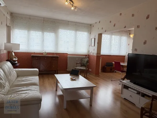 CHALON-SUR-SAONE - Bel Appartement T4 Lumineux -