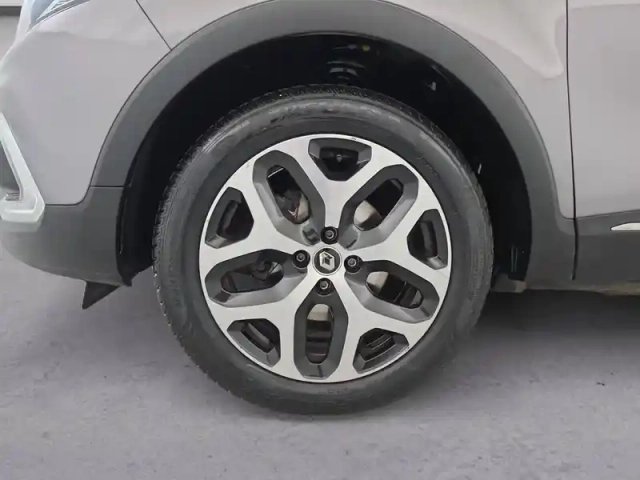Renault Captur tce 130 fap — photo 125