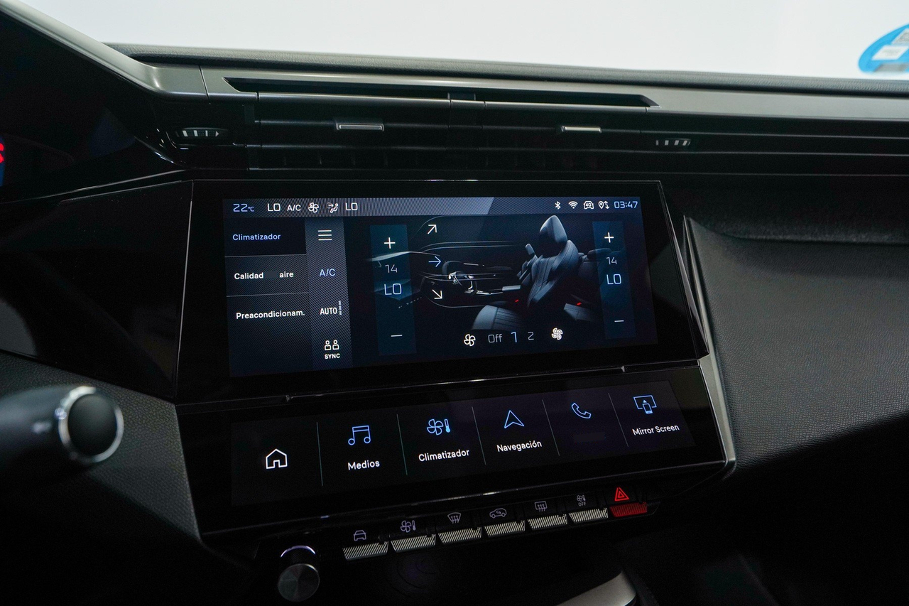 Peugeot 408 — photo 26