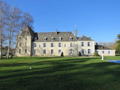 Maison 35 pièces 930 m²