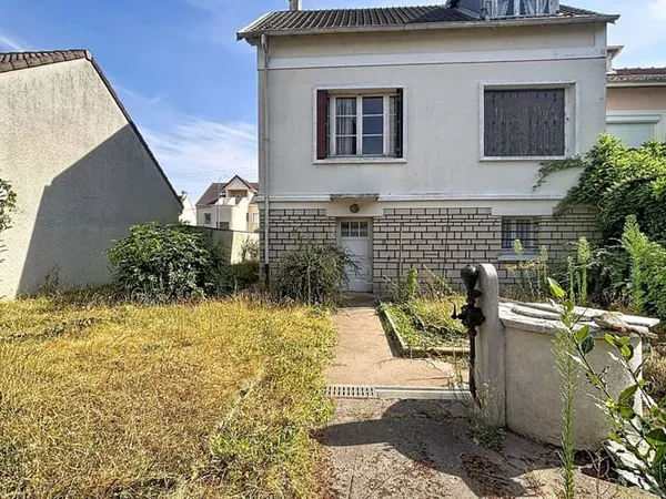 Maison 5 pièces 260 m²