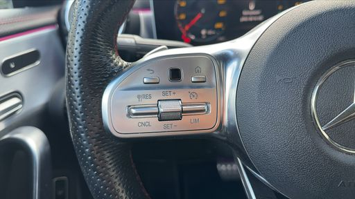 Mercedes Classe CLA 180 d 116 7G-DCT - AMG Line – 2019 – 77529 km – Diesel – Boîte Automatique — photo 16