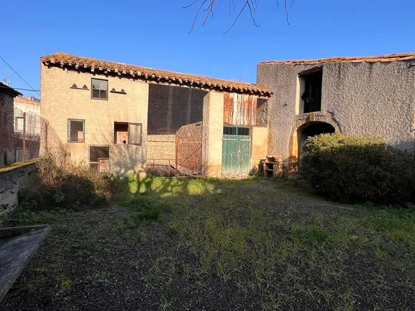 Propriété agricole 60 m²