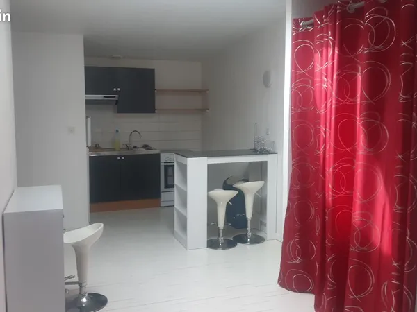 Studio meublé loué - idéal investisseur