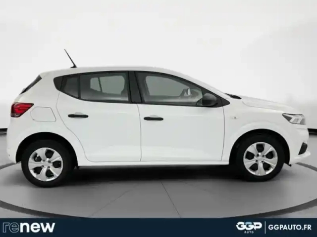 Dacia Sandero 1.0 eco-g 100ch essential — photo 6