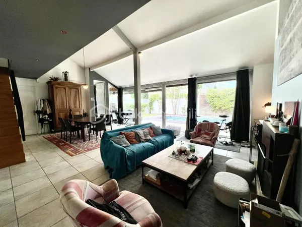 Maison 6 pièces 148 m²