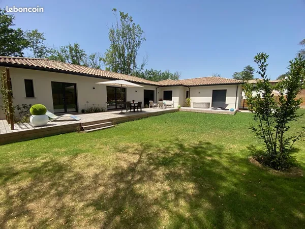 Villa 5 pièces 170 m²