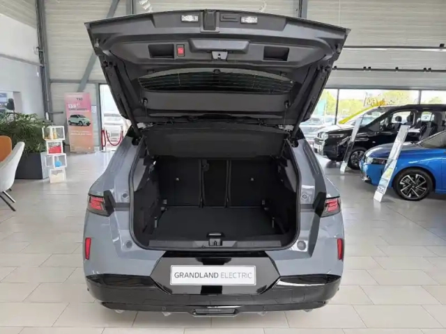 Opel Grandland electrique 213 ch &amp; batterie 73 kwh — photo 6